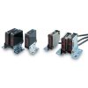 Cảm biến quang Omron E3JM-DS70S4